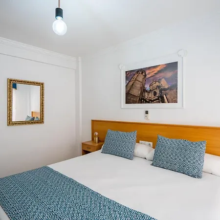 Hostal Rr Feria By Beleret-3