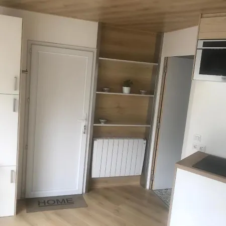 Petit studio sur propriété-2
