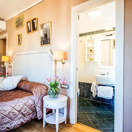 Hotel Centrale-2