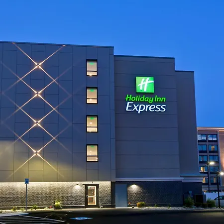 Holiday Inn Express Boston By Ihg-3