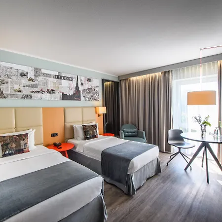 Holiday Inn Lübeck, an IHG Hotel-3