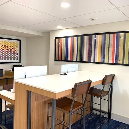 Holiday Inn Express - Allentown North By Ihg-3