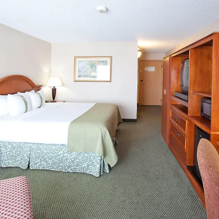 Holiday Inn Great Falls-Convention Center By Ihg-2