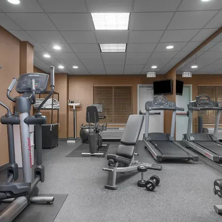 Holiday Inn Express Hotel & Suites Ames By Ihg-3