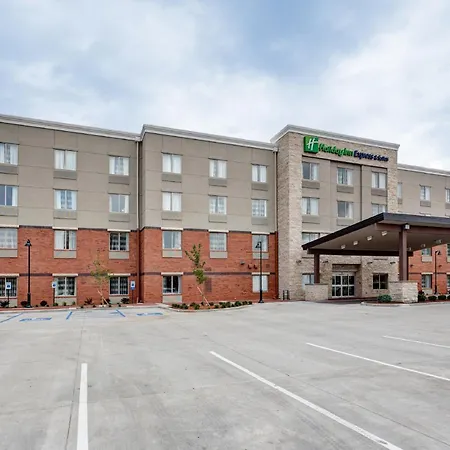 Holiday Inn Express & Suites Manhattan By Ihg-3
