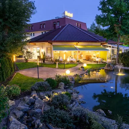 Hotel am Tierpark Gotha-3
