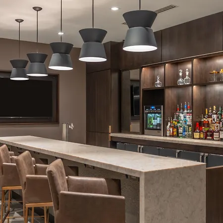 Holiday Inn Boston Logan Airport - Chelsea By Ihg-2