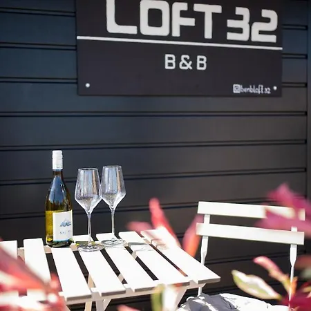 Loft 32-3