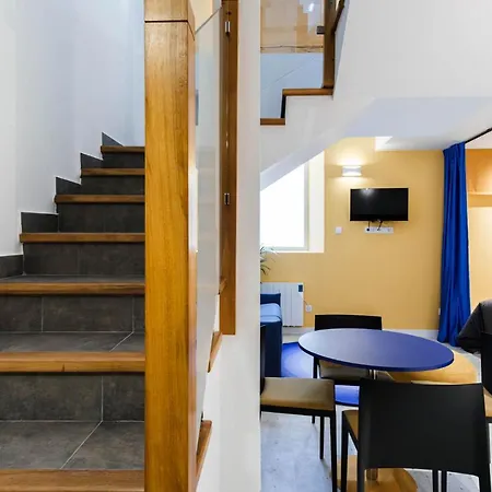 Apartamentos El Reloj-2