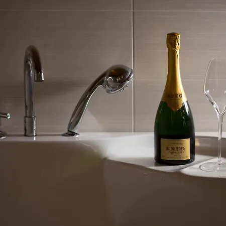 BHL SUITE Jacuzzi LEGNANO-2
