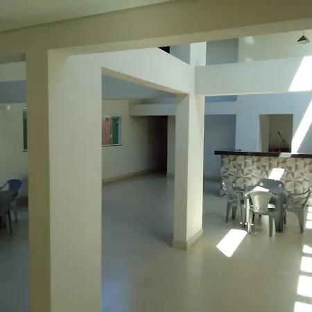 Apto 408, Aeroporto 14km, com wi-fi, self check-in e varandinha-3