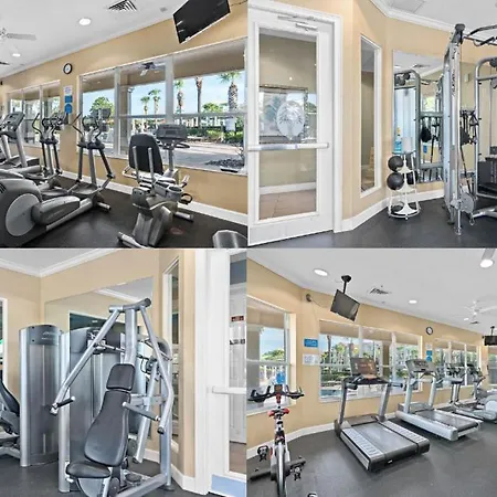 Disney Condo! 2 Bedroom - 2 Ba W/ Pool & Waterslides!-3