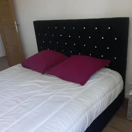Chambre Queen- Size, N2, A 300M Plage,Clim,Wifi-2