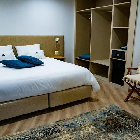 Loureiro B&B-3