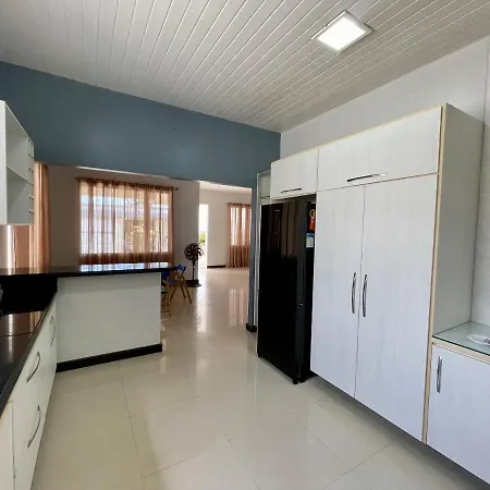 Casa completa, suíte master com closet-2