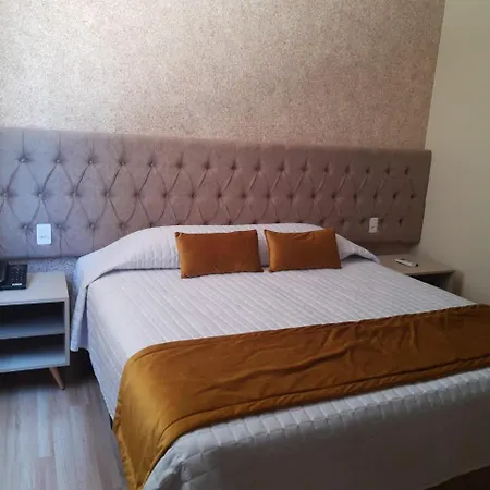 Hotel Alles Berg-2
