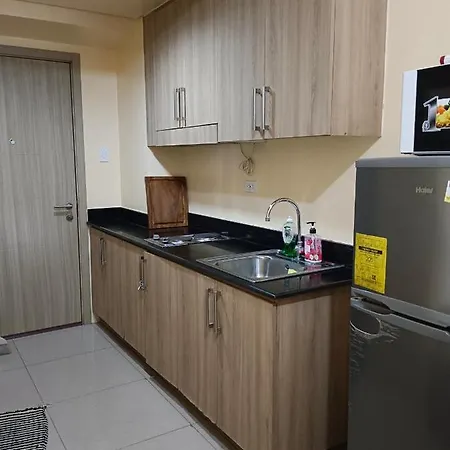 Shore Residences Near Airport And Mall Of Asia-3