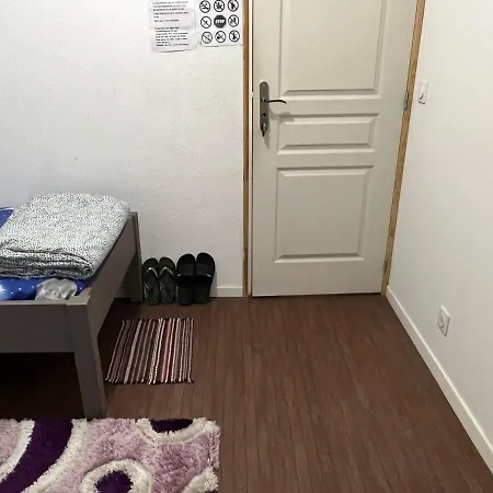 Chambre Partage 15Mn Cdg 25Mn Paris-3