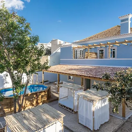 Amalia Boutique Suites & Studios-2