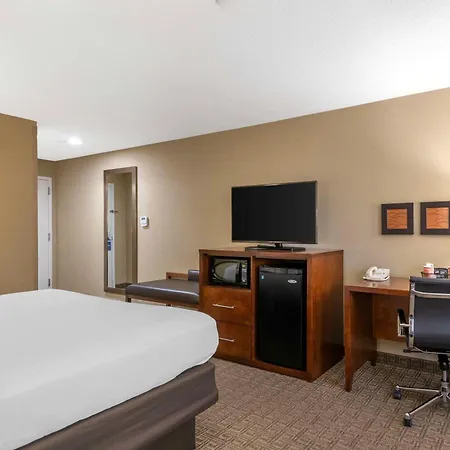 Comfort Inn & Suites Dover-Portsmouth-2