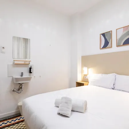 Pension Alicante By Moontels-3