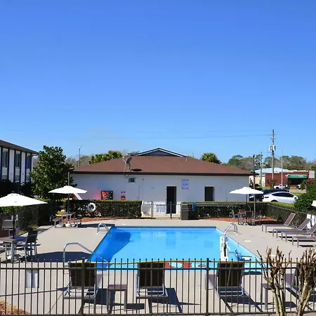 Americas Best Value Inn & Suites-Foley - Fully Renovated-2