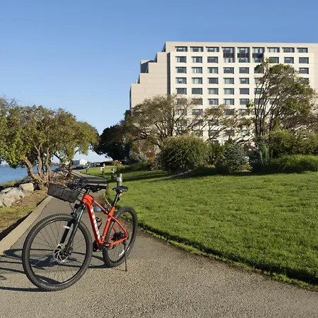 San Francisco Airport Marriott Waterfront-3
