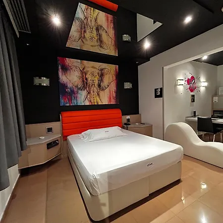 Zouk Hotel (Adults Only)-3