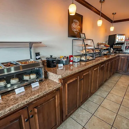 Christopher Inn And Suites-3