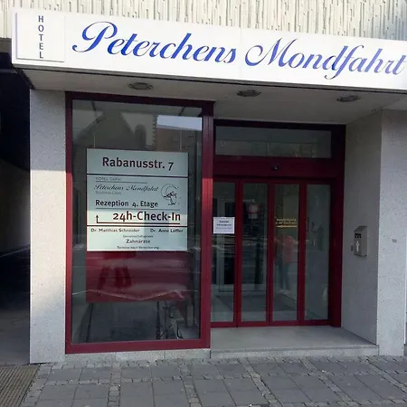 Hotel Peterchens Mondfahrt-3