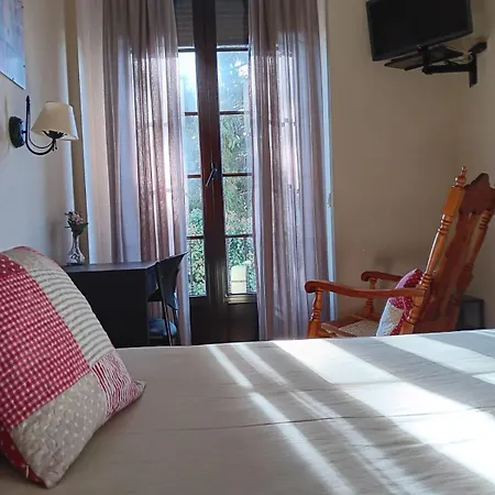 Hostal La Cigüeña-2
