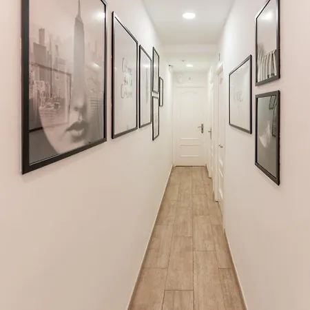 Urban Rooms B&R-2