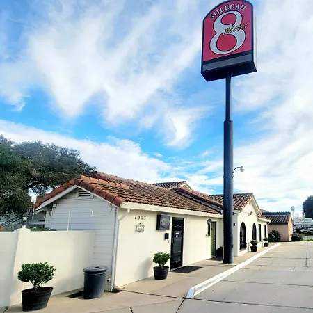Soledad Motel 8-3