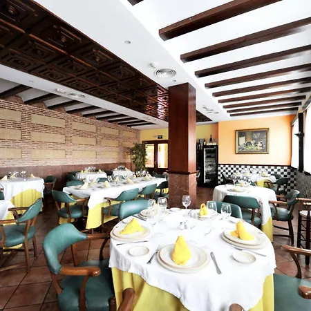 Hotel Lozano-2