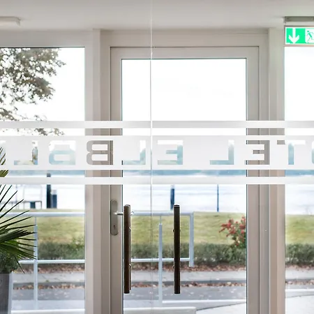 Hotel Elbblick-2