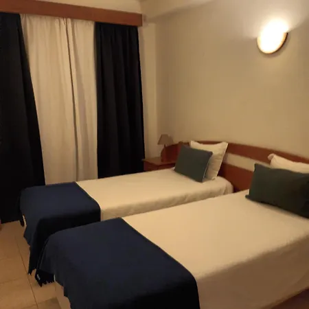 Hospedaria Descansa Pernas-3