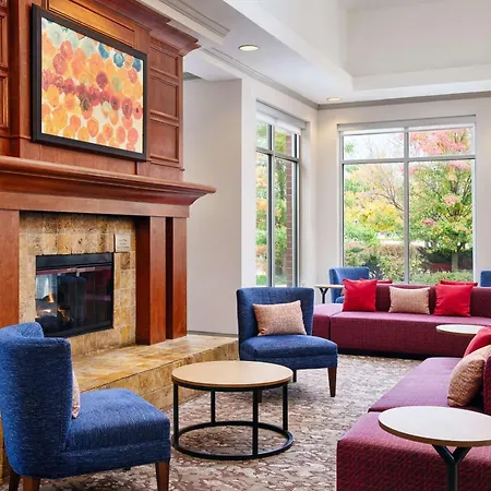 Hilton Garden Inn Schaumburg-2