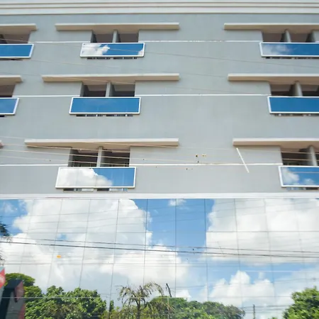 BOMBONATO HOTEL - Fácil Acesso ao Aeroporto e parque de Exposições ABCZ-3