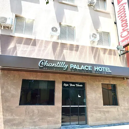 Hotel Chantilly-3
