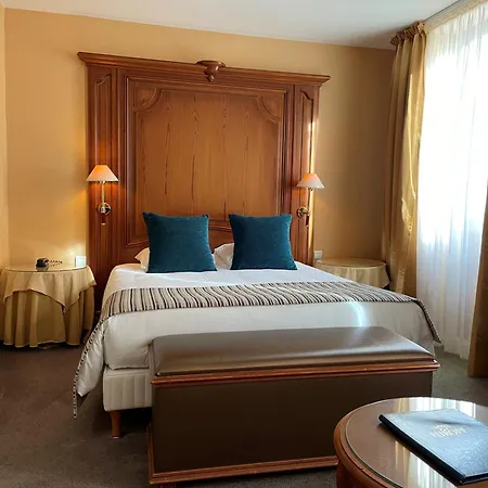 Hôtel EUROPE-3