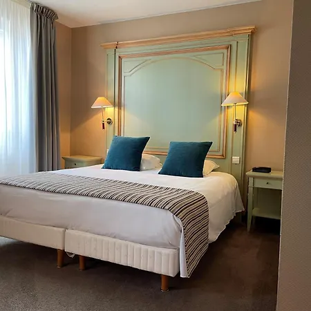 Hôtel EUROPE-2