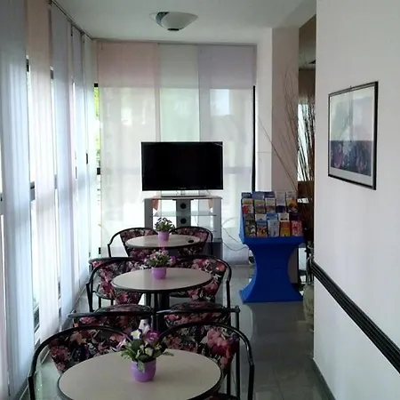 Hotel Mirella-2