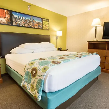 Drury Inn & Suites Houston Galleria-2