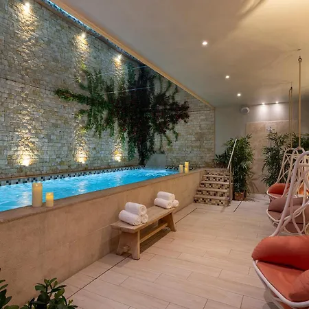 Royal Madeleine Hotel&Spa-2
