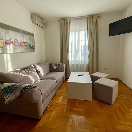 B&B L.D-2