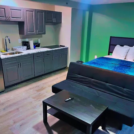 Hotel Liberty Inn & Suites-Jfk Airport- La Guardia Airport-3