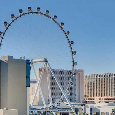 Modern Oasis Steps Away From The Las Vegas Strip-2