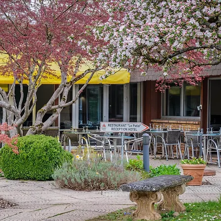 Charme Hôtel et Spa, Montbéliard Sud-2