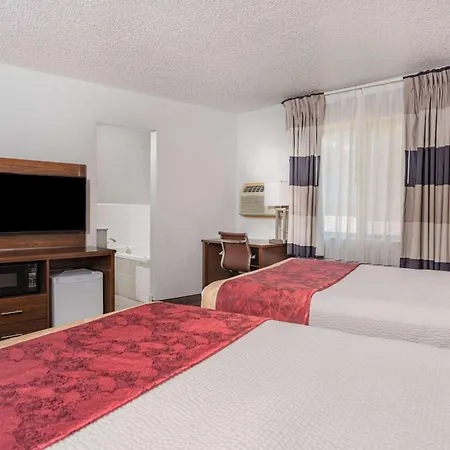 Ramada By Wyndham Keystone Near Mt Rushmore-3
