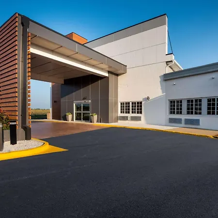Wyndham Garden Ankeny-2